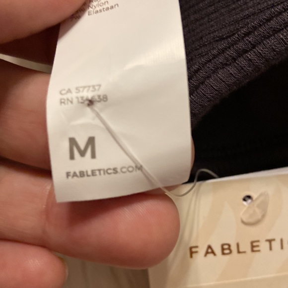 FABLETICS Yolanda Seamless Bra size M brand new with tags - Picture 9 of 12